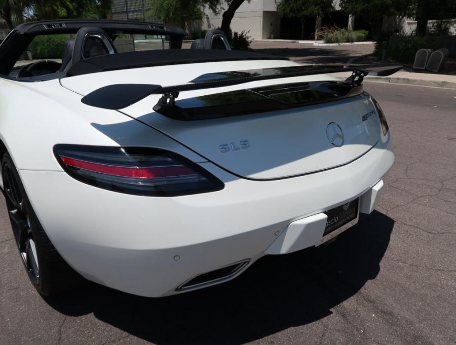 Детали экстерьера Mercedes-Benz SLS AMG GT Roadster Final Edition (R197) 2015 года  (фото 52 из 74)